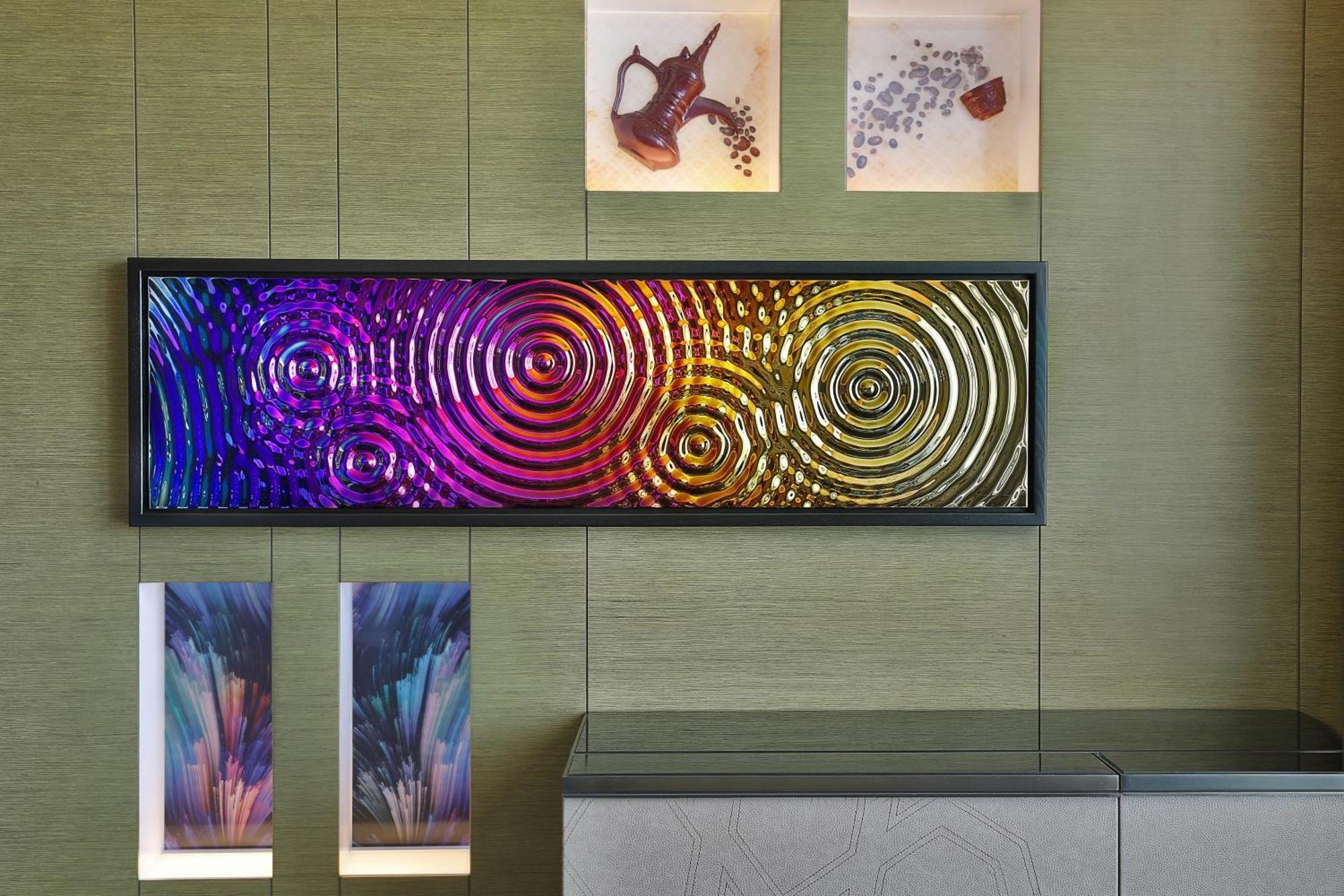 W Muscat Hotel Ngoại thất bức ảnh Modern metal wall sculpture