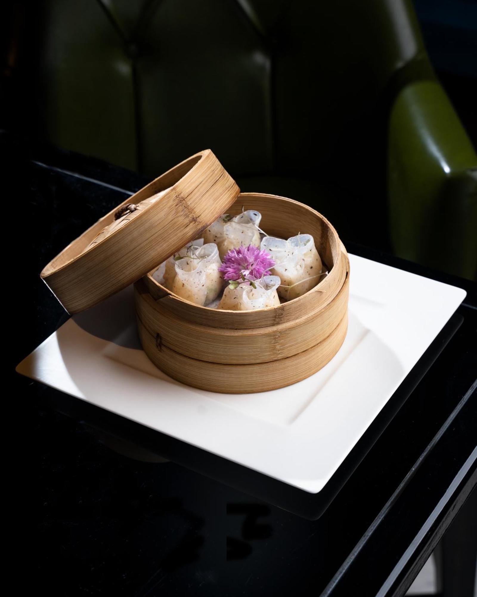 W Muscat Hotel Ngoại thất bức ảnh Dim sum
